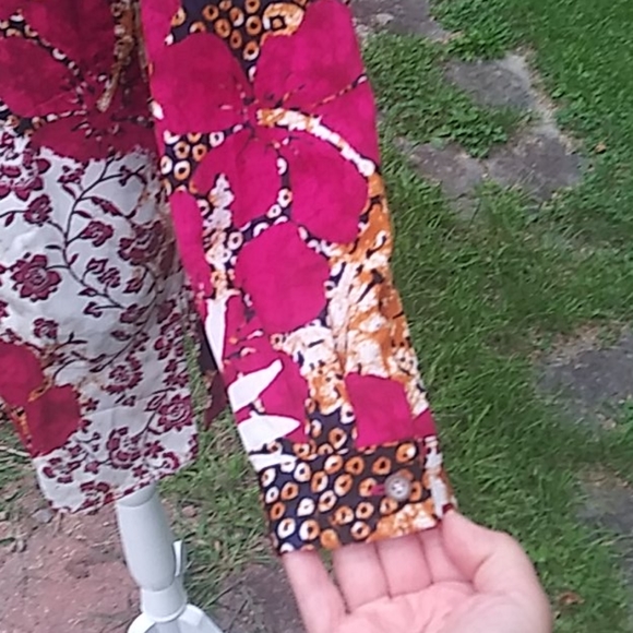 NEW Susan Graver Woven Button Front "Big Shirt" - Picture 4 of 8